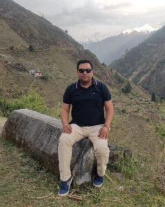 सूत्रों के हवाले से खबर है कि बार काउंसिल अमित तोमर का लाइसेंस निरस्त कर सकता है। सूत्रों के हवाले से यह भी खबर है कि अमित तोमर का लाइसेंस फर्जी है:रतूडी