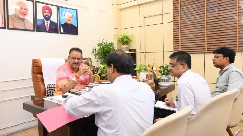 हरेला पर्व पर आम, अमरूद, लीची सहित वर्षा कालीन पौधों का होगा नि:शुल्क वितरण, जिलाधिकारियों को दिए निर्देश